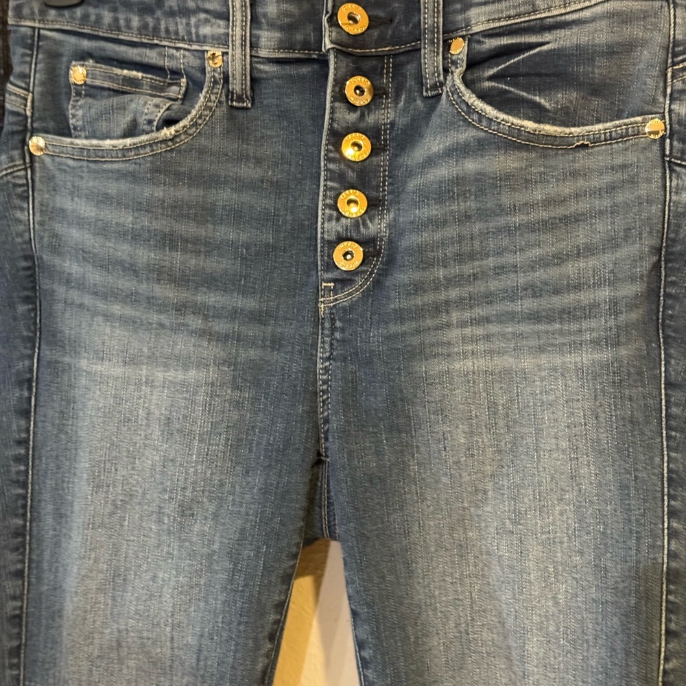 Torrid     Skinny Jeans with Gold-Tone Button Fly in Medium Blue
